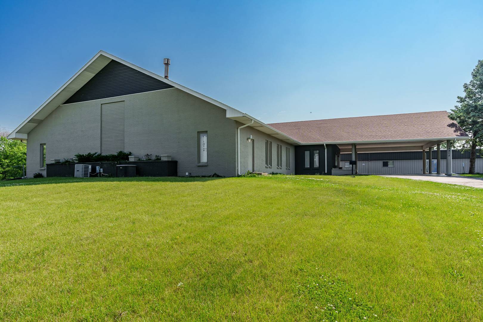 4312 20th ST, Rockford, IL 61109