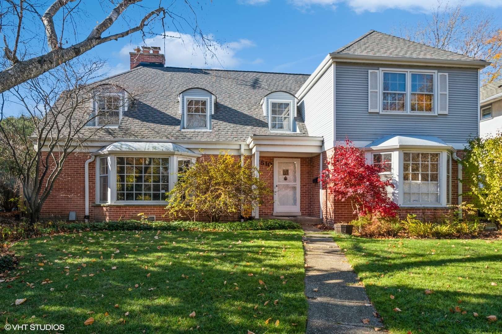 2510 Sheridan RD, Evanston, IL 60201