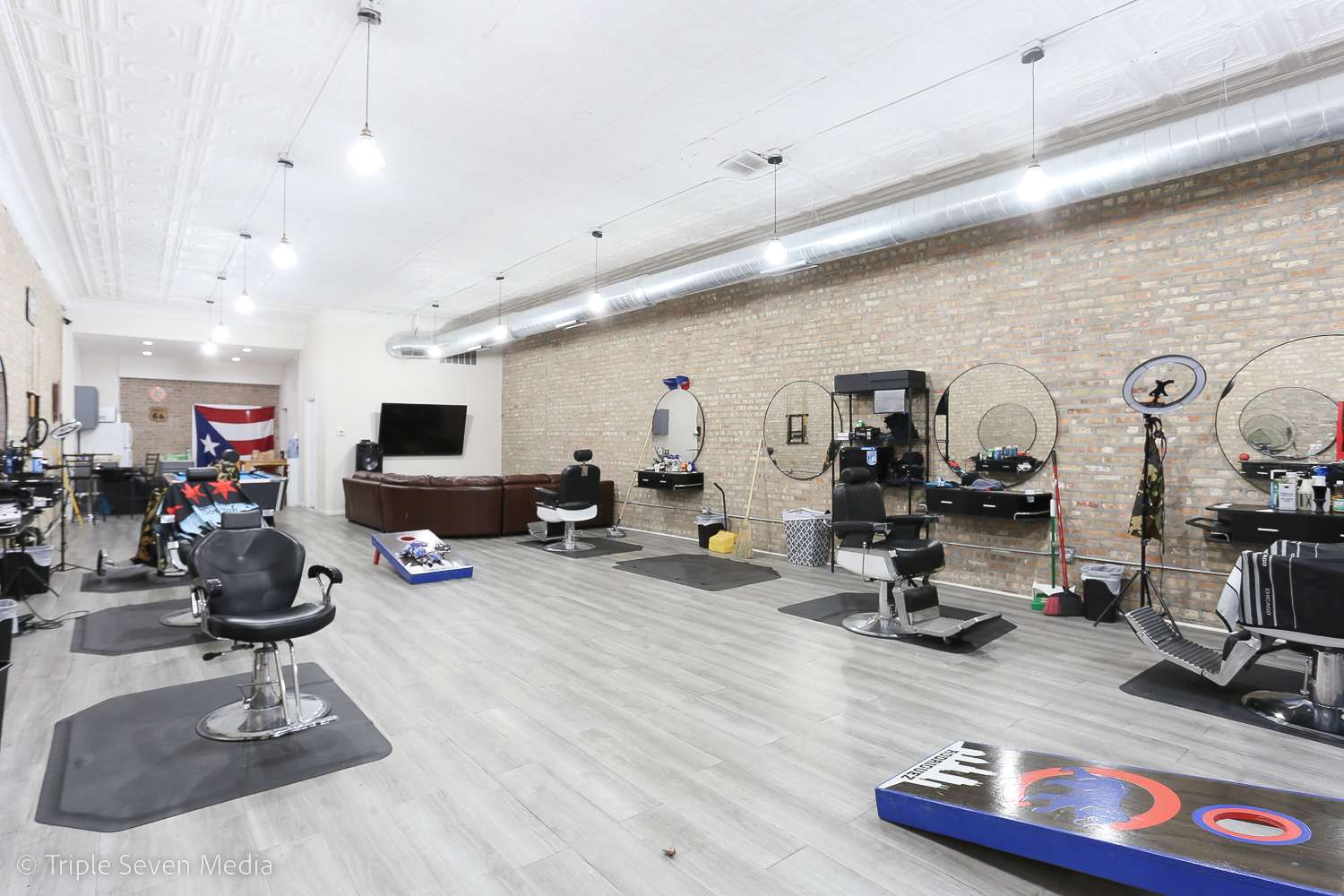 5802 W HIGGINS AVE, Chicago, IL 60630
