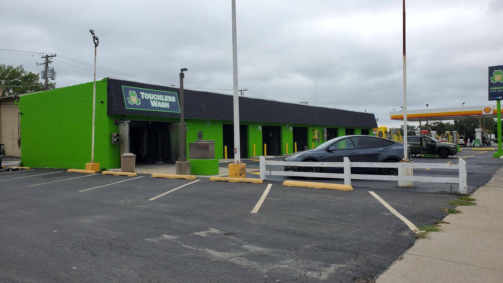 14510 Pulaski RD, Midlothian, IL 60445