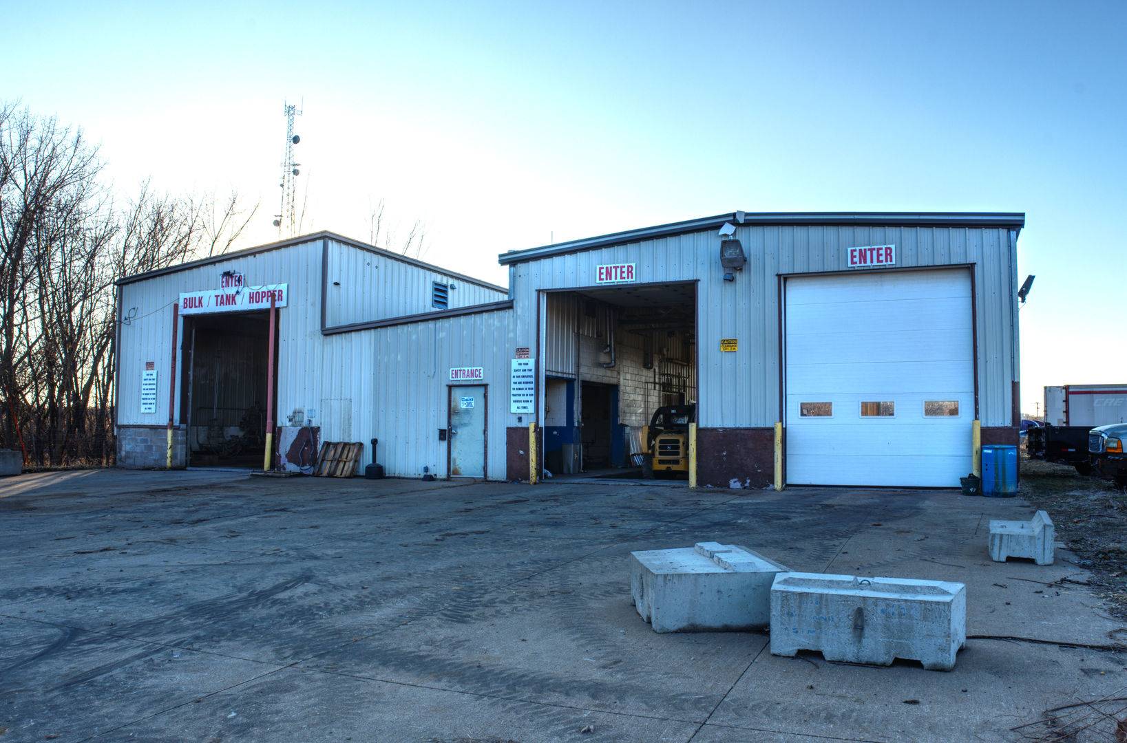 2243 Lincoln WAY, Clinton, IA 52732