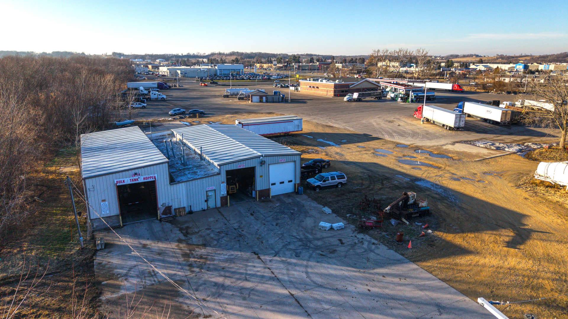 2243 Lincoln WAY, Clinton, IA 52732