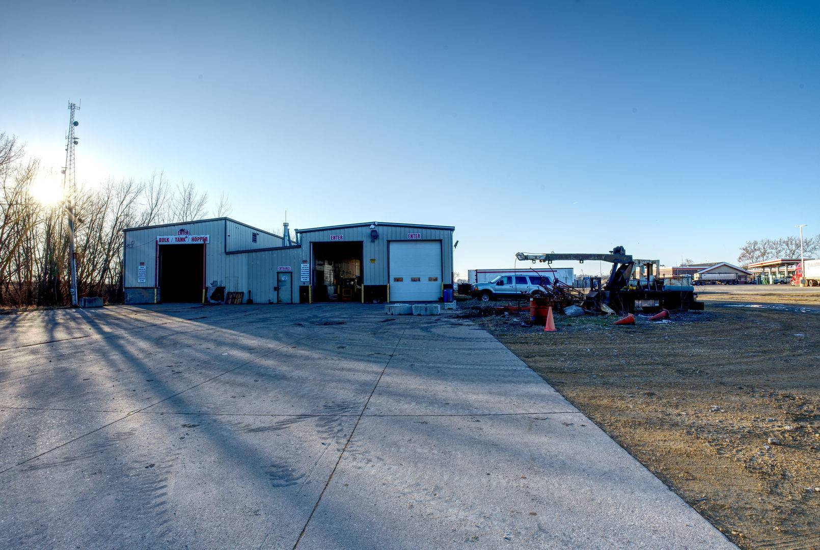 2243 Lincoln WAY, Clinton, IA 52732