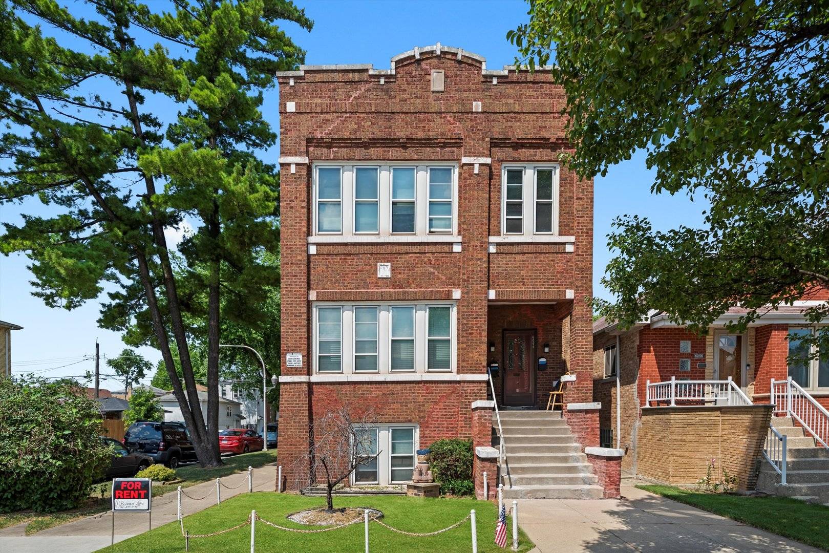 6058 S Massasoit AVE, Chicago, IL 60638