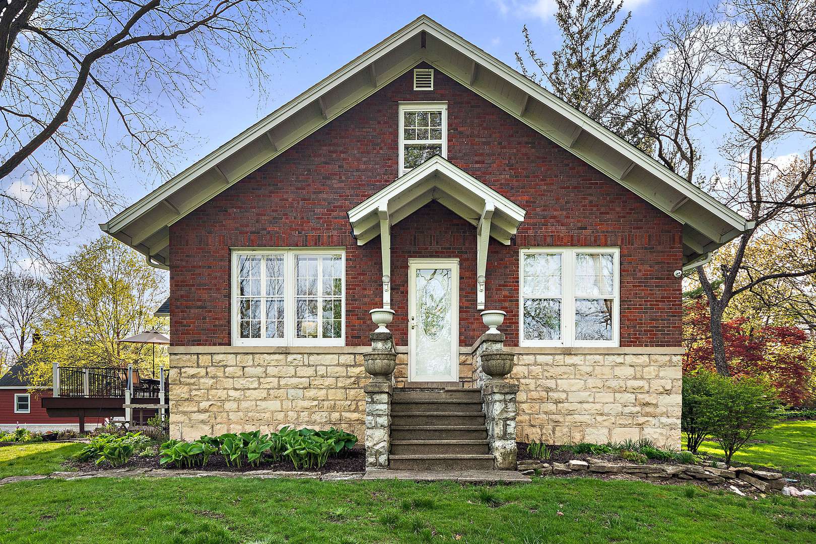 8609 W 121st ST, Palos Park, IL 60464