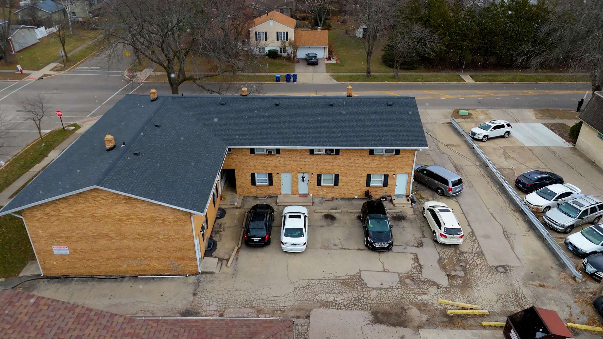 802-810-820 Kimberly DR, Dekalb, IL 60115