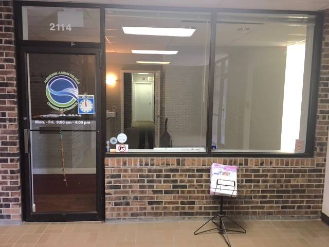 2114 W Algonquin RD, Lake In The Hills, IL 60156