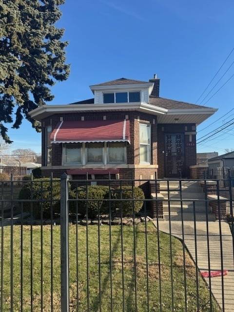 9441 S Prairie AVE, Chicago, IL 60619