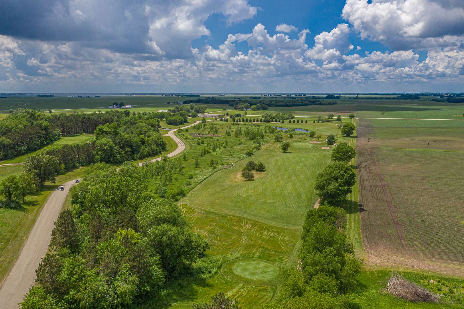 000 Deer Valley DR, Deer Grove, IL 61243