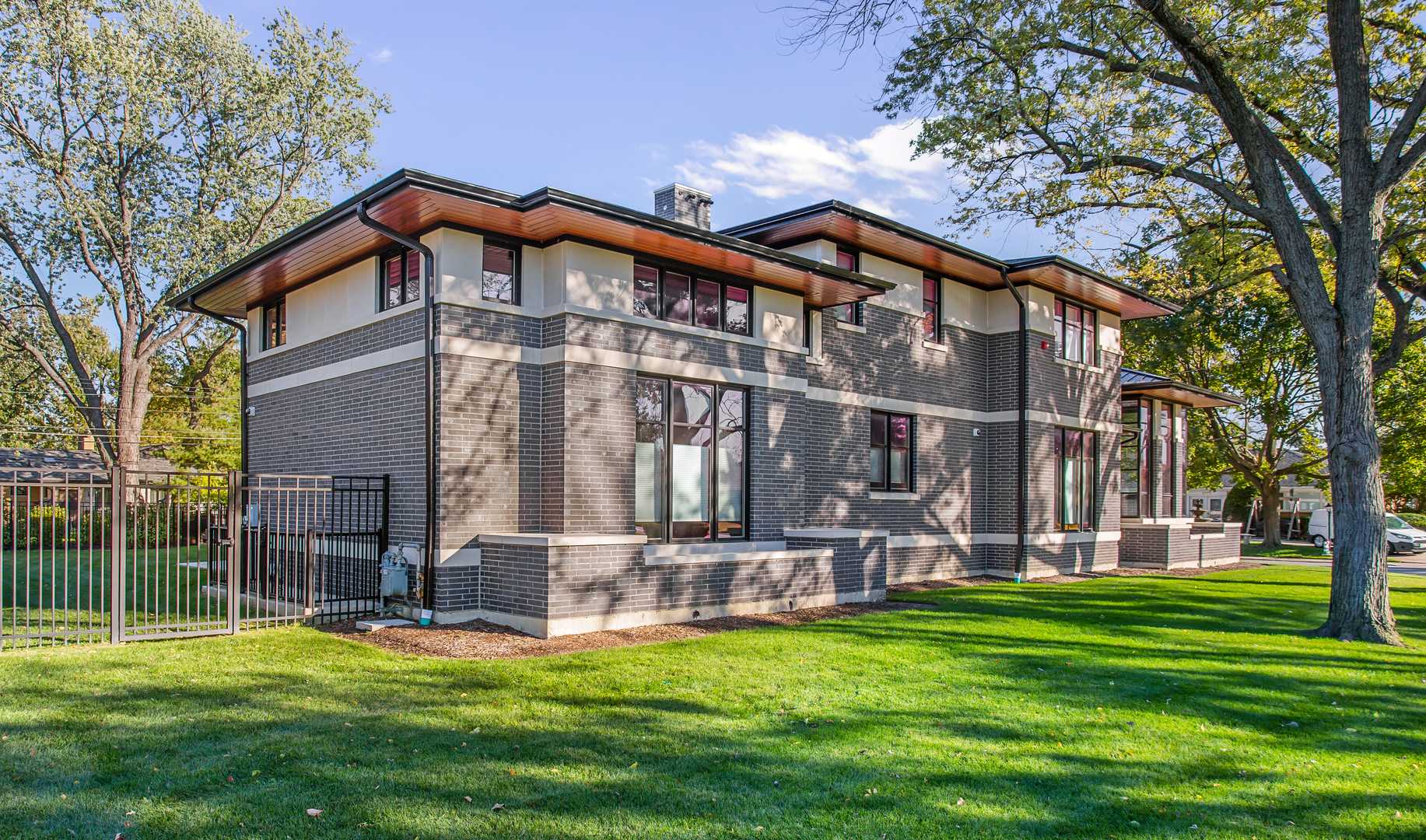 6505 N Knox AVE, Lincolnwood, IL 60645