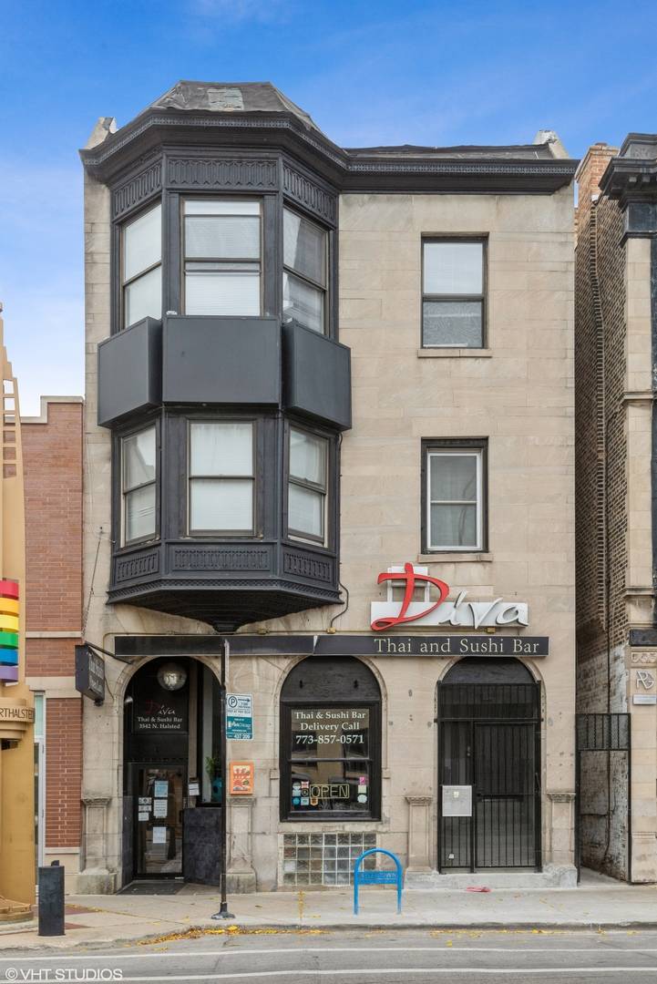 3542 N Halsted ST, Chicago, IL 60657