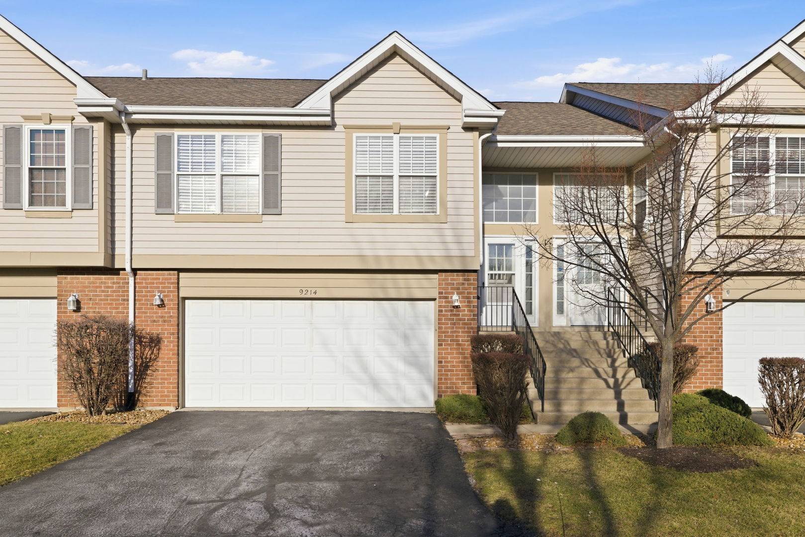 9214 W Pullman CT #9214, Mokena, IL 60448