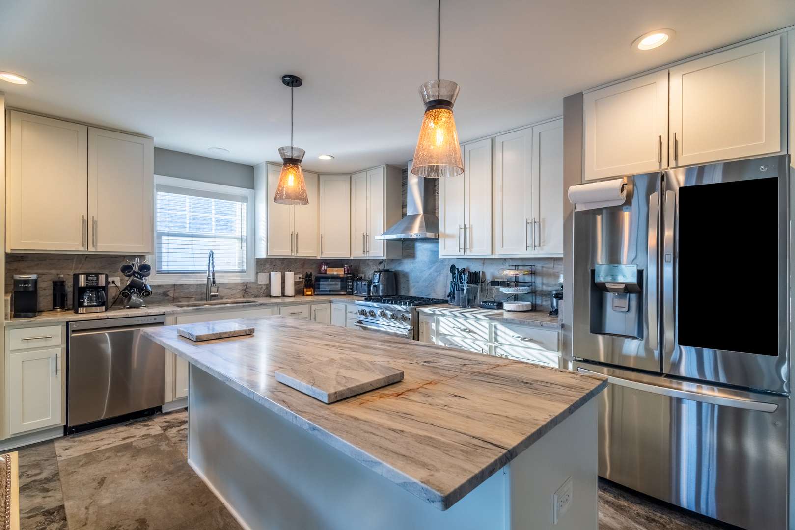 2303 Fairview AVE, Johnsburg, IL 60051
