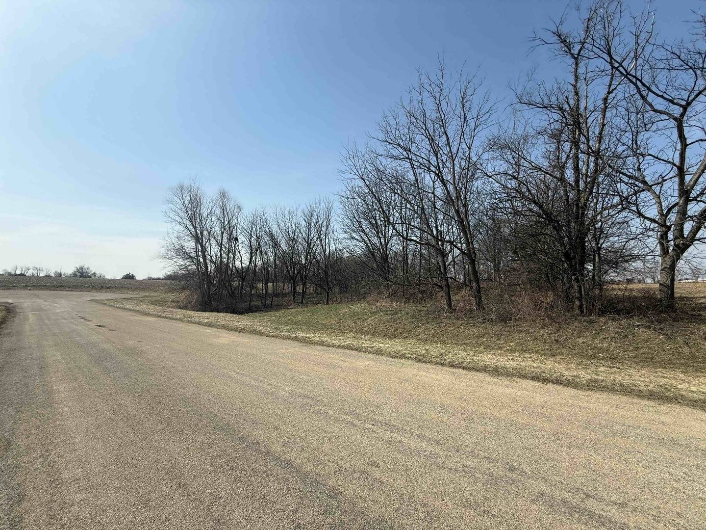 5246 N Timber Ridge RD, Lena, IL 61048