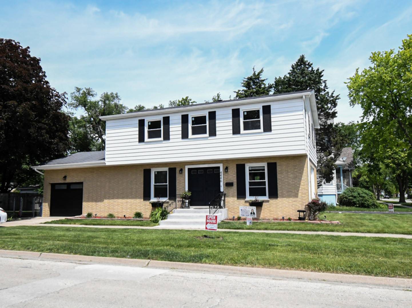 4446 Gage AVE, Lyons, IL 60534
