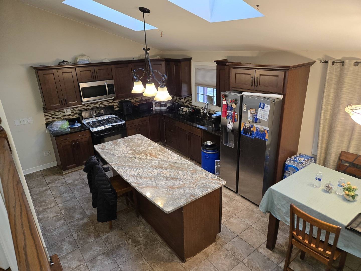 3303 E Exchange ST, Crete, IL 60417