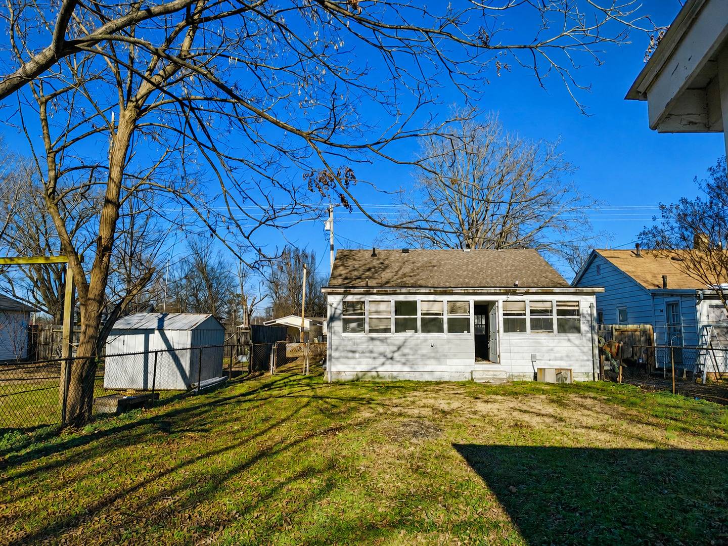 706 E 8th ST, Metropolis, IL 62960