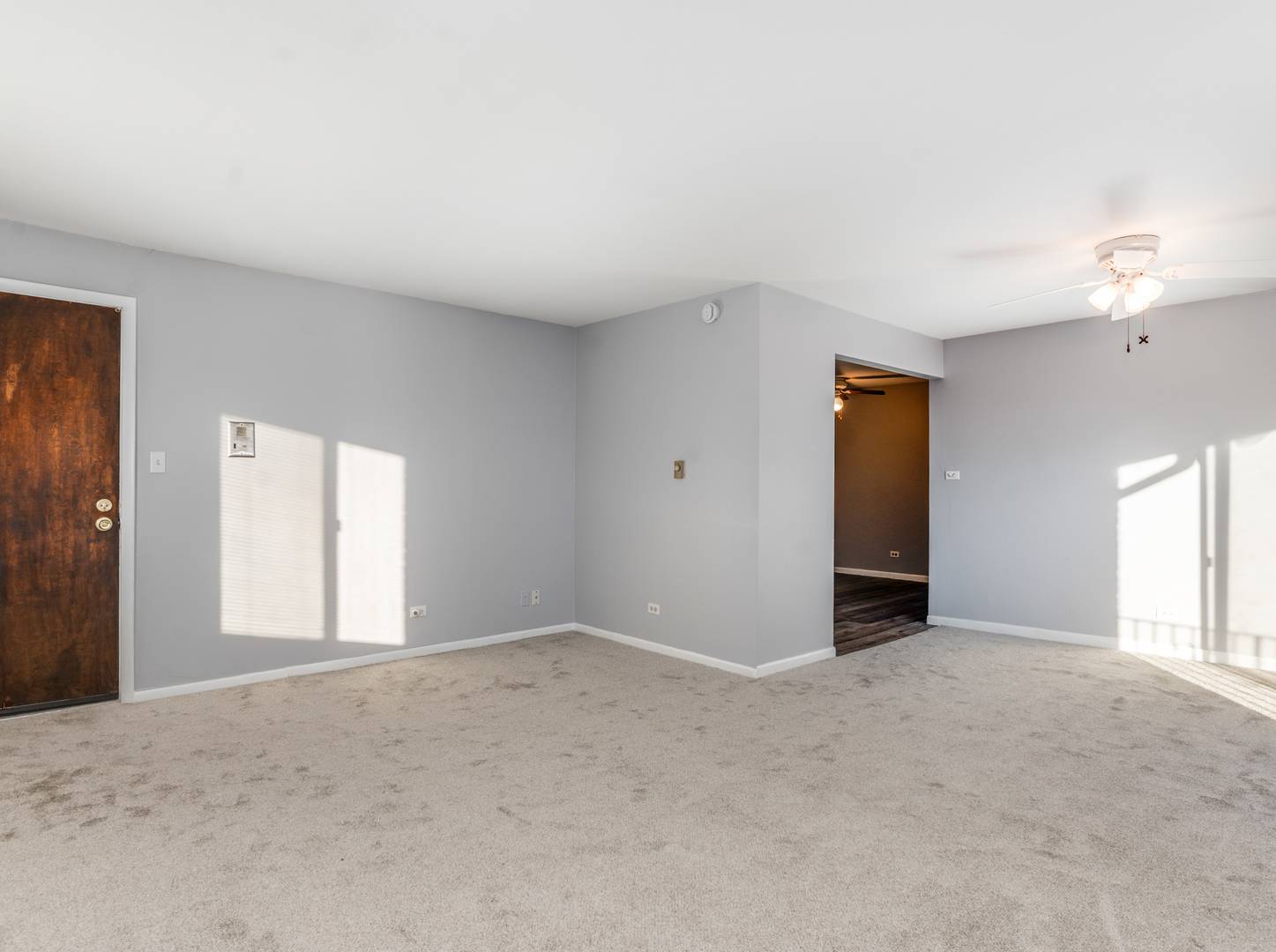 15818 TERRACE DR #R3, Oak Forest, IL 60452