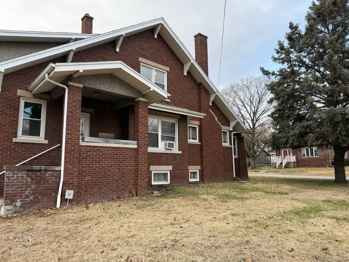 1204 6th ST, Peru, IL 61354