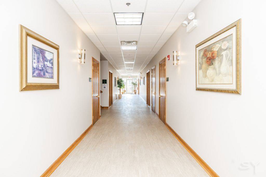 1510 Plainfield RD #2, Darien, IL 60561