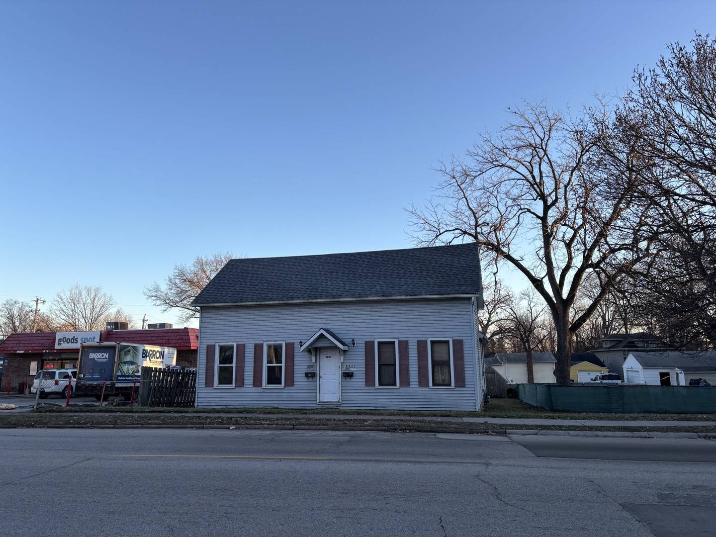 2809 Telegraph RD, Davenport, IA 52804
