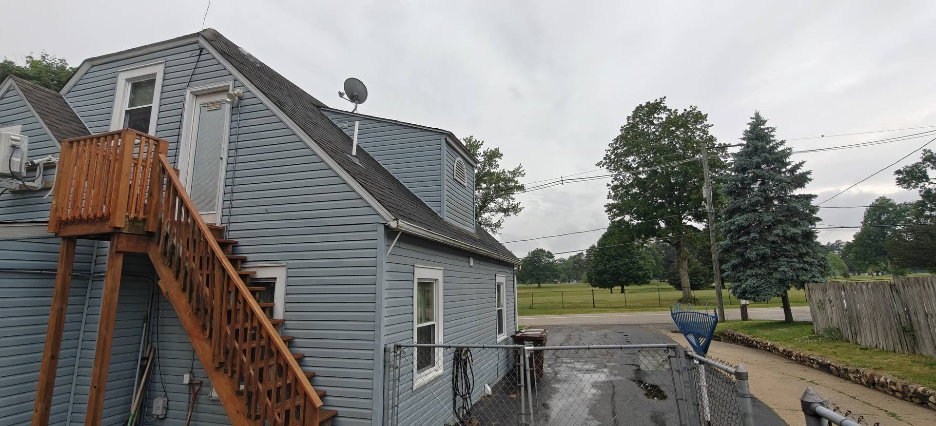 616 Daisyfield RD, Rockford, IL 61102