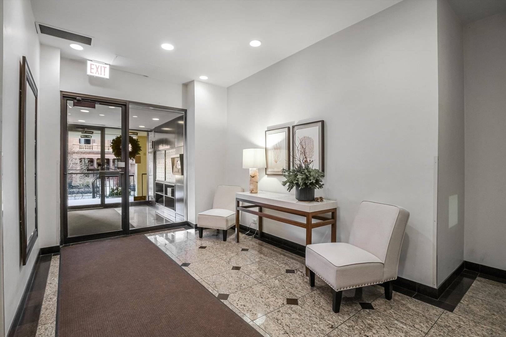 1450 N Astor ST #15AB, Chicago, IL 60610