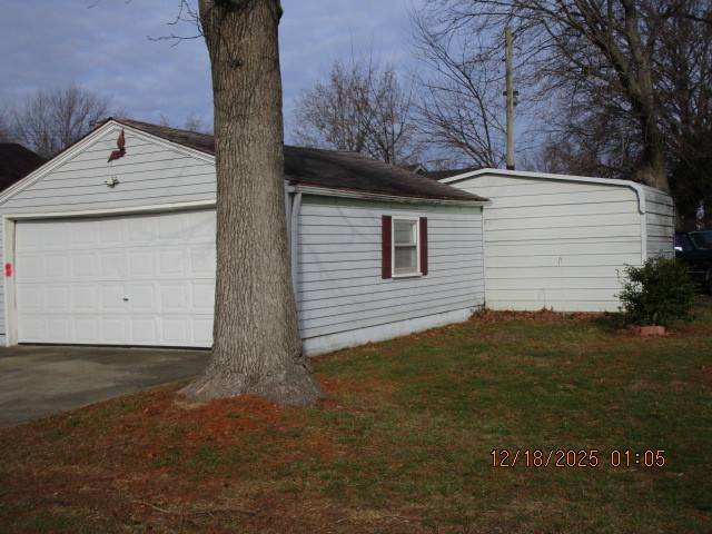 1102 Highland ST, Benton, IL 62812