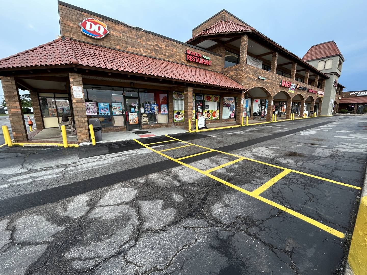 229 W GRAND AVE #v, Bensenville, IL 60106
