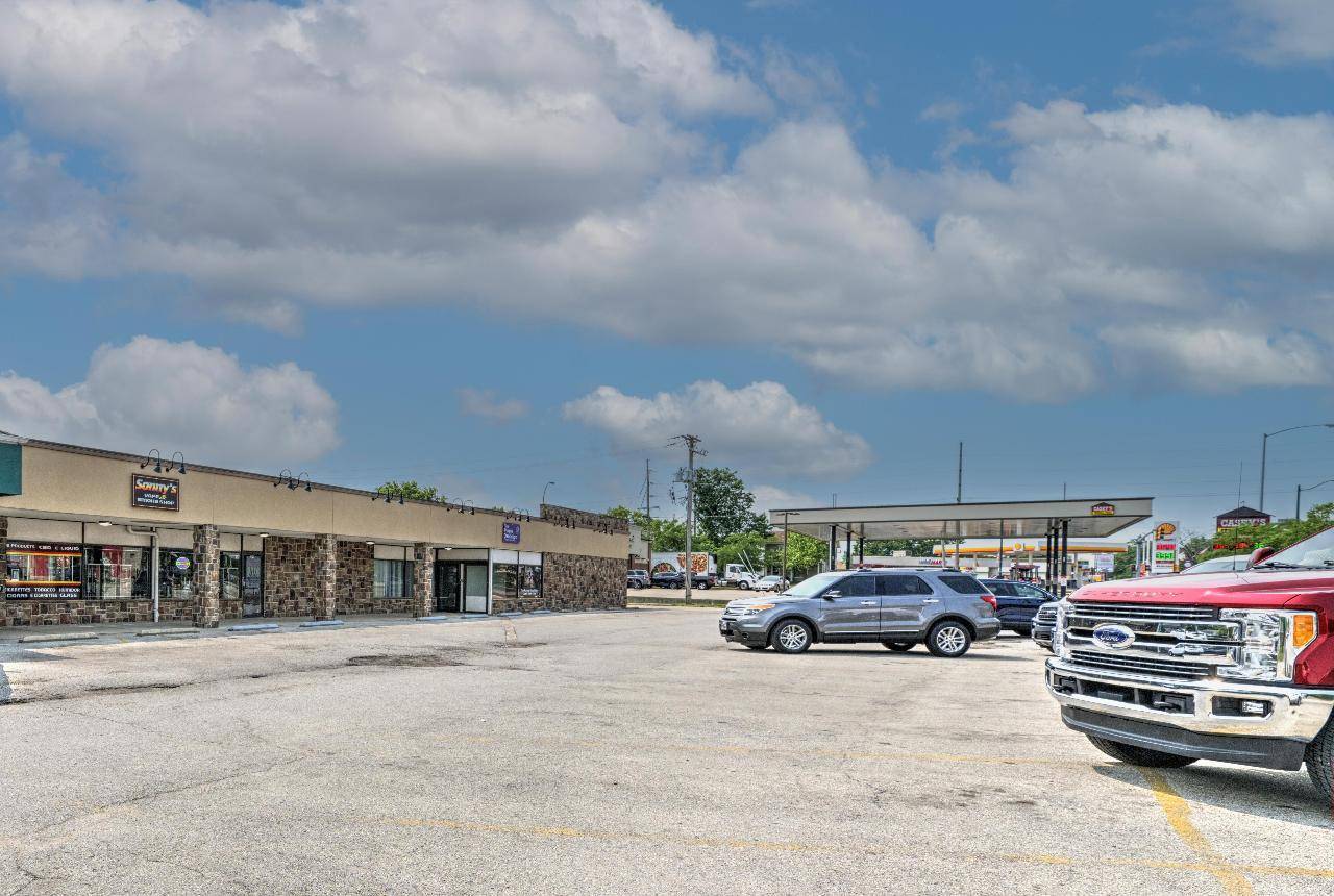 380 N Locust ST, Manteno, IL 60950