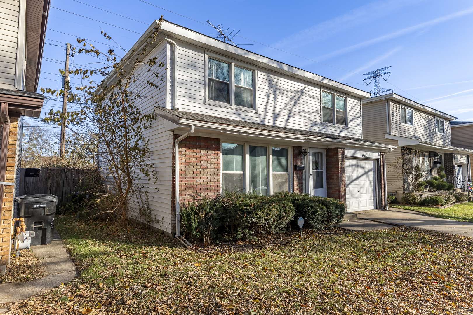 13415 S Mackinaw AVE, Chicago, IL 60633