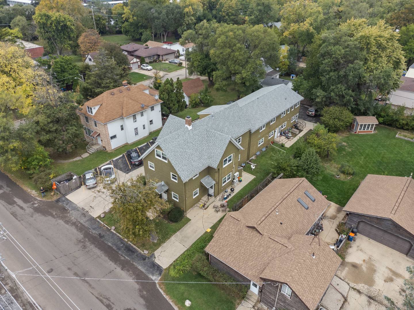 304 Hankes AVE, Aurora, IL 60505