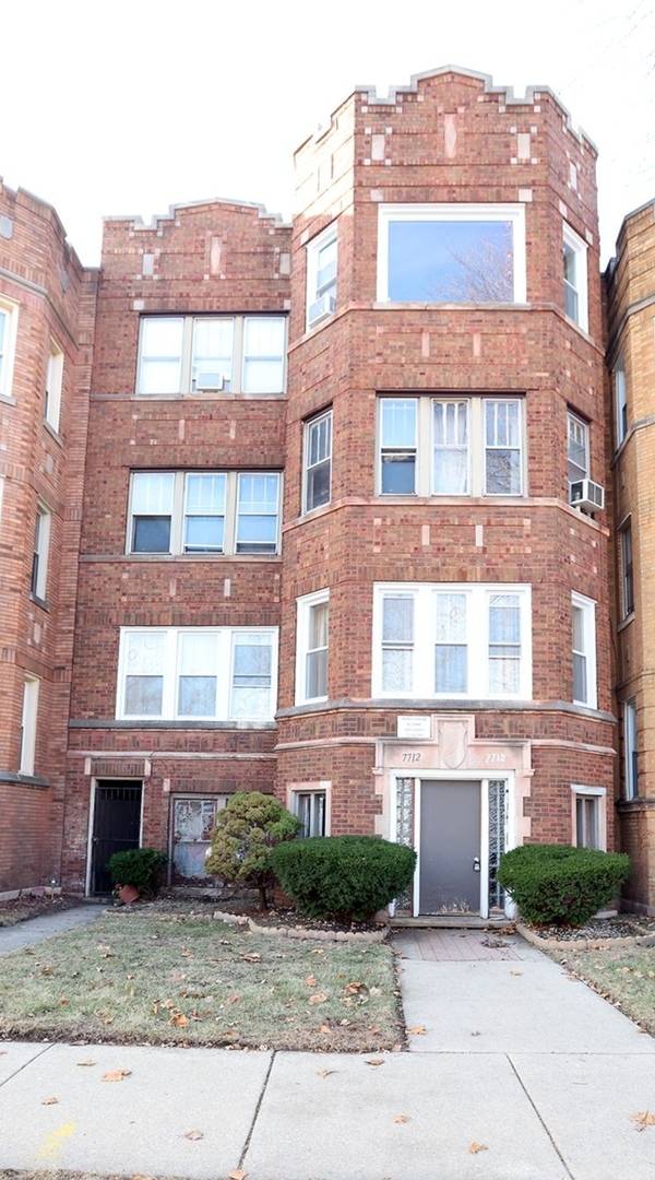 7712 S Ridgeland AVE, Chicago, IL 60649
