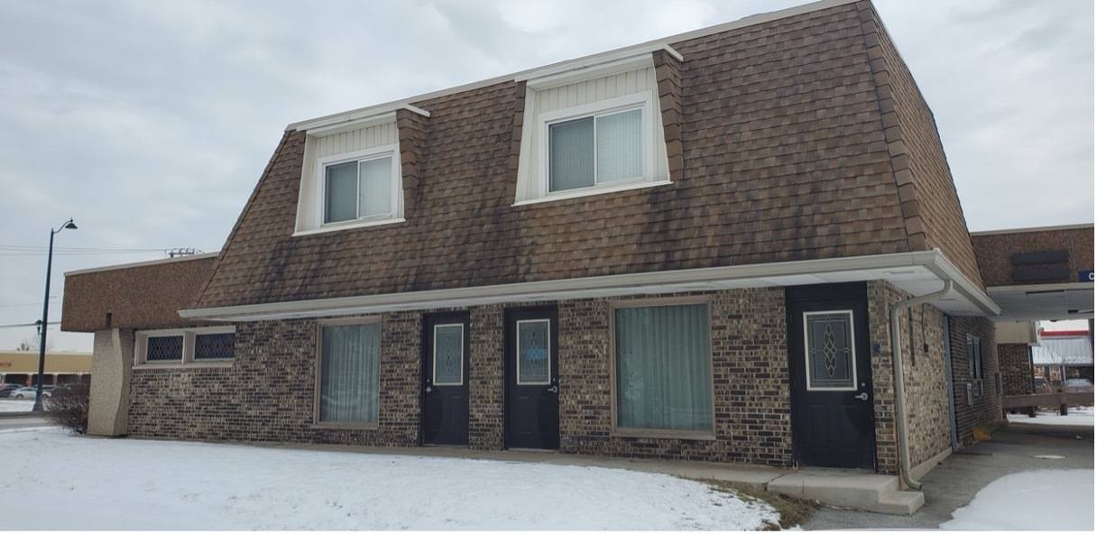 12004 S Pulaski RD, Alsip, IL 60803