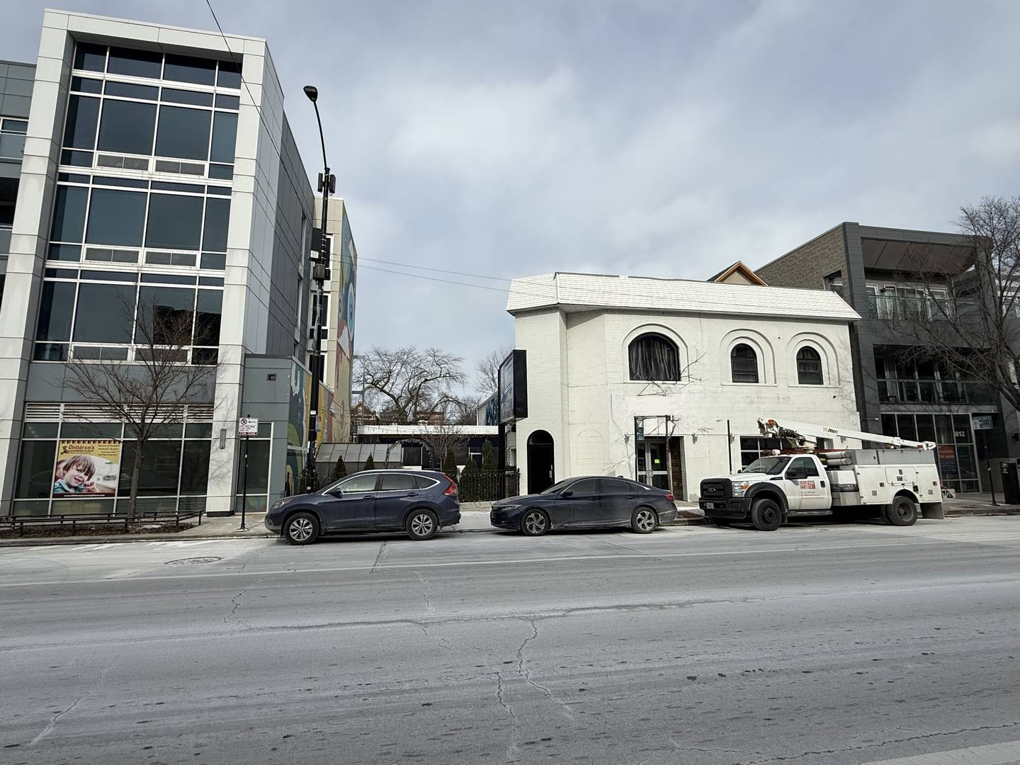 1814 W Chicago AVE, Chicago, IL 60622