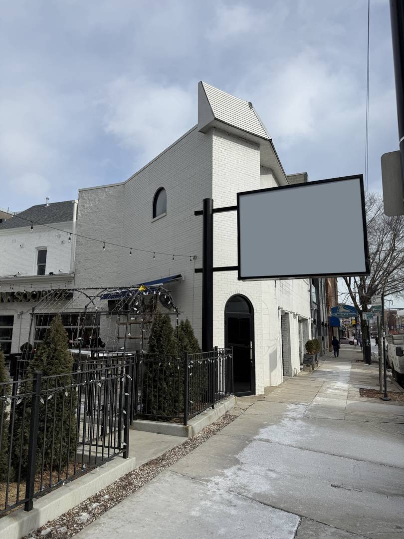 1814 W Chicago AVE, Chicago, IL 60622
