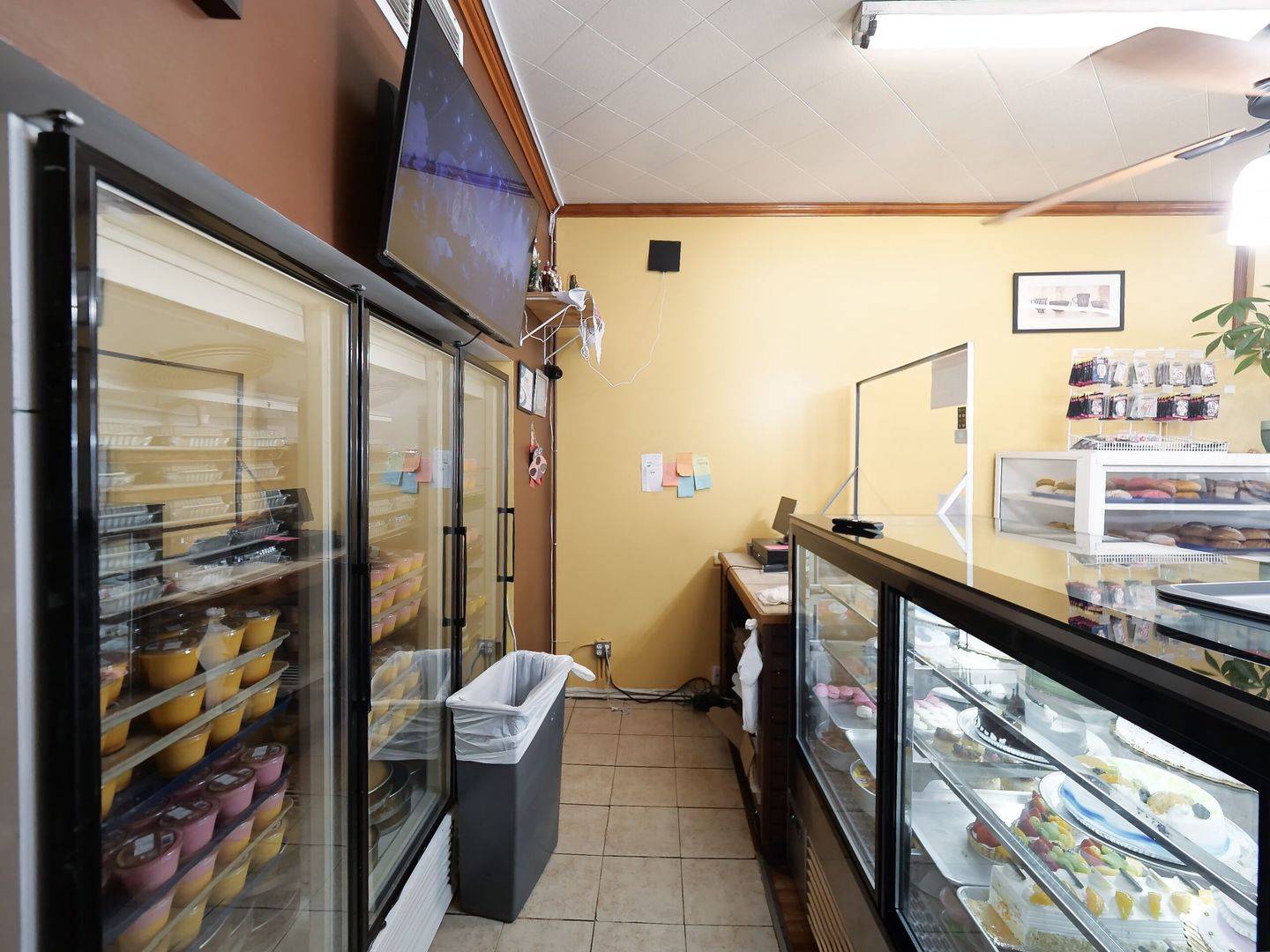 4242 S Archer AVE, Chicago, IL 60632