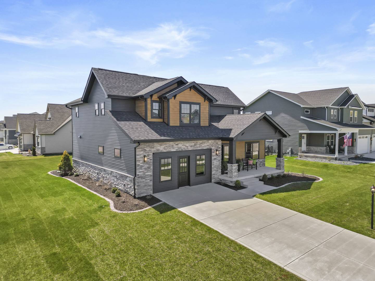 5833 W 134th AVE, Cedar Lake, IN 46303