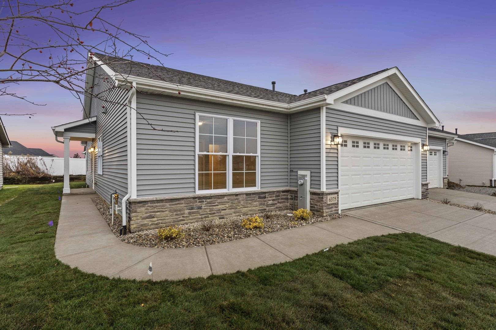 6375 Jasmine AVE, Portage, IN 46368