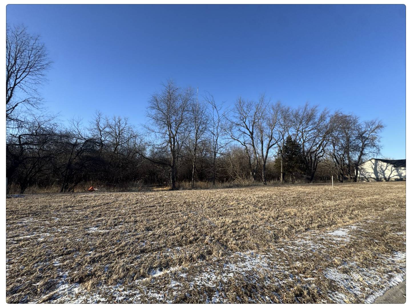 416 Mason DR, Riverdale, IA 52722