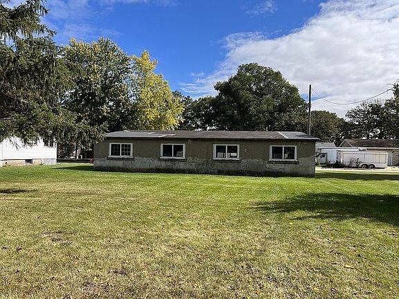 11 Lehigh AVE, Oglesby, IL 61348