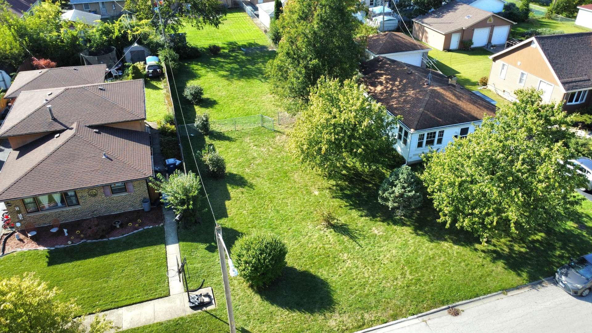 14328 Lawndale AVE, Midlothian, IL 60445