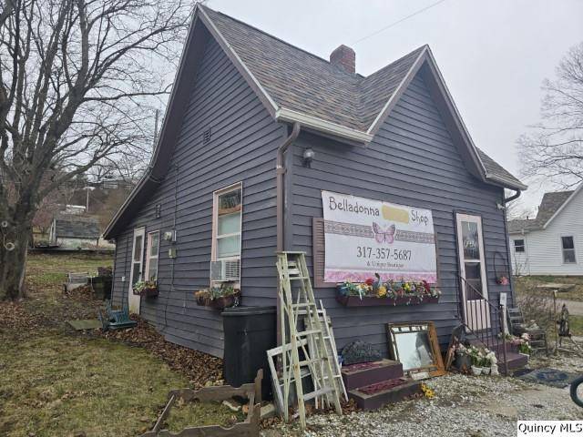 398 W 3rd, Dallas City, IL 62330