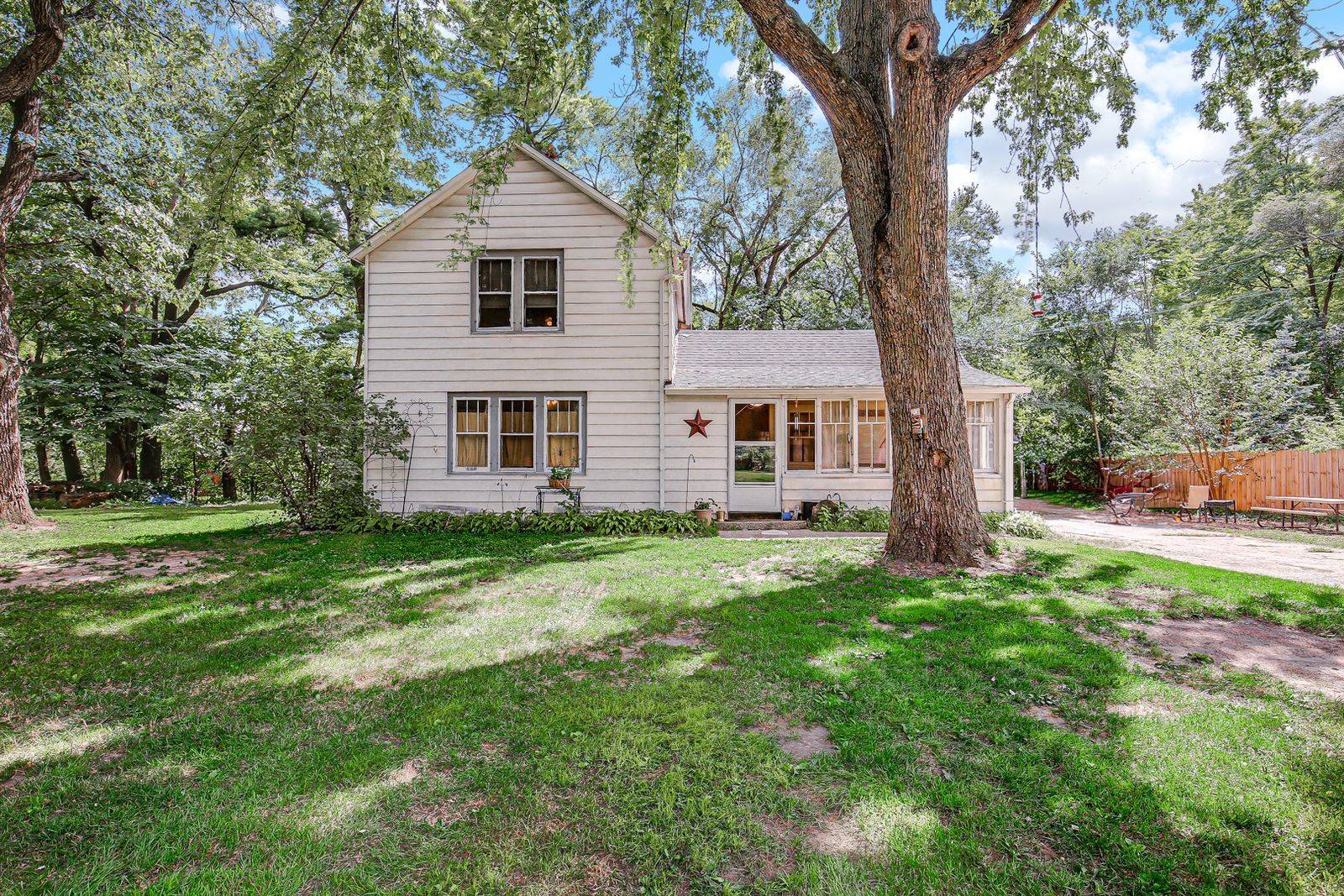 2201 Thornton Lansing RD, Lansing, IL 60438