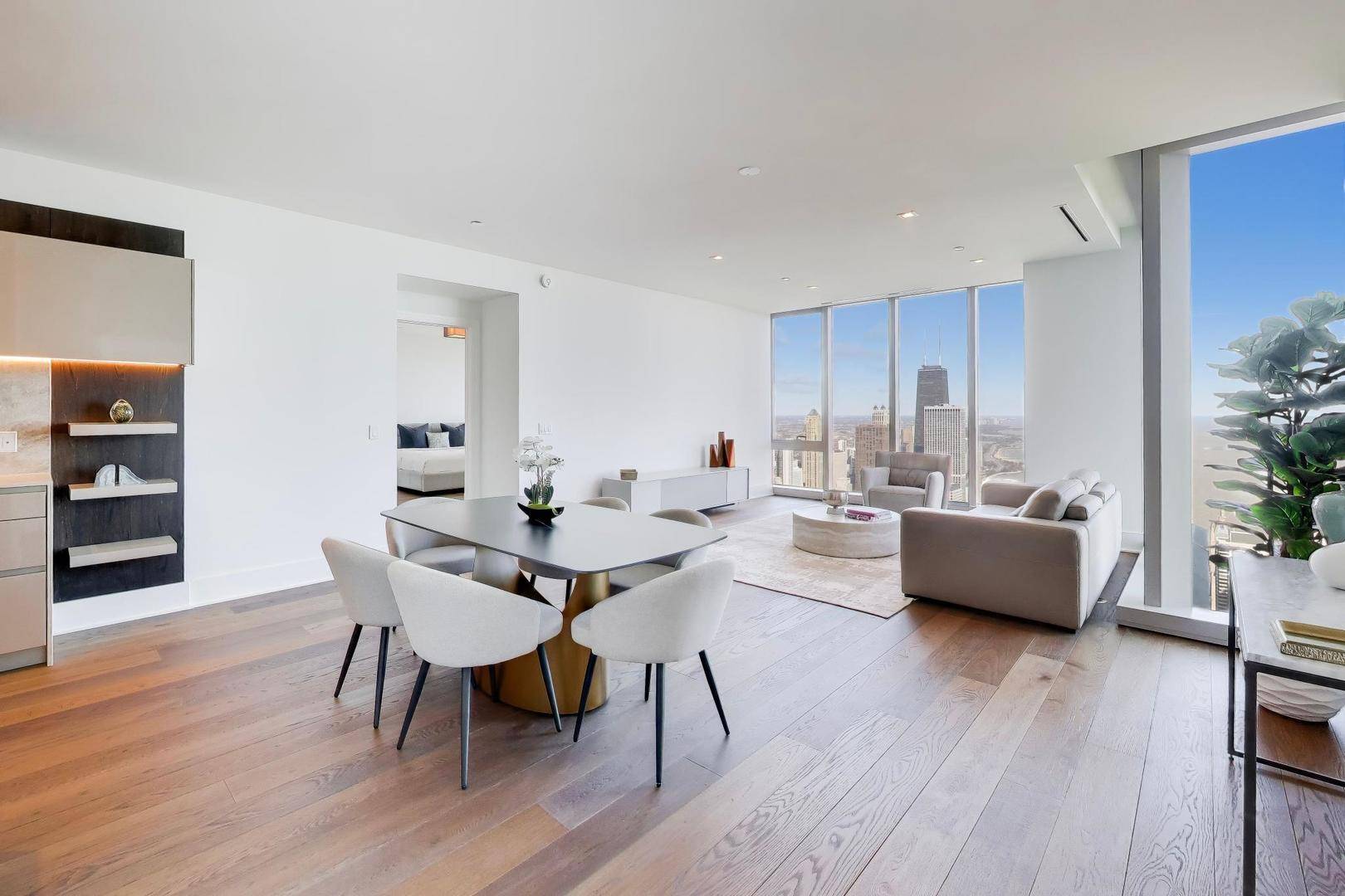 363 E Wacker DR #6805, Chicago, IL 60601