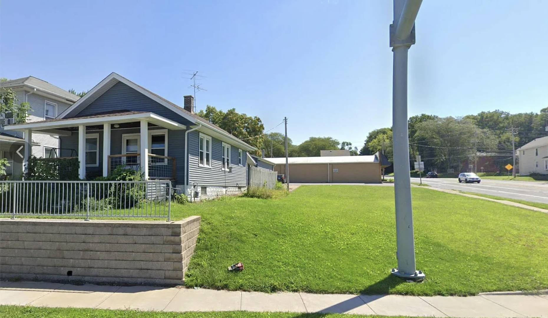 4529 11th ST, Rock Island, IL 61201