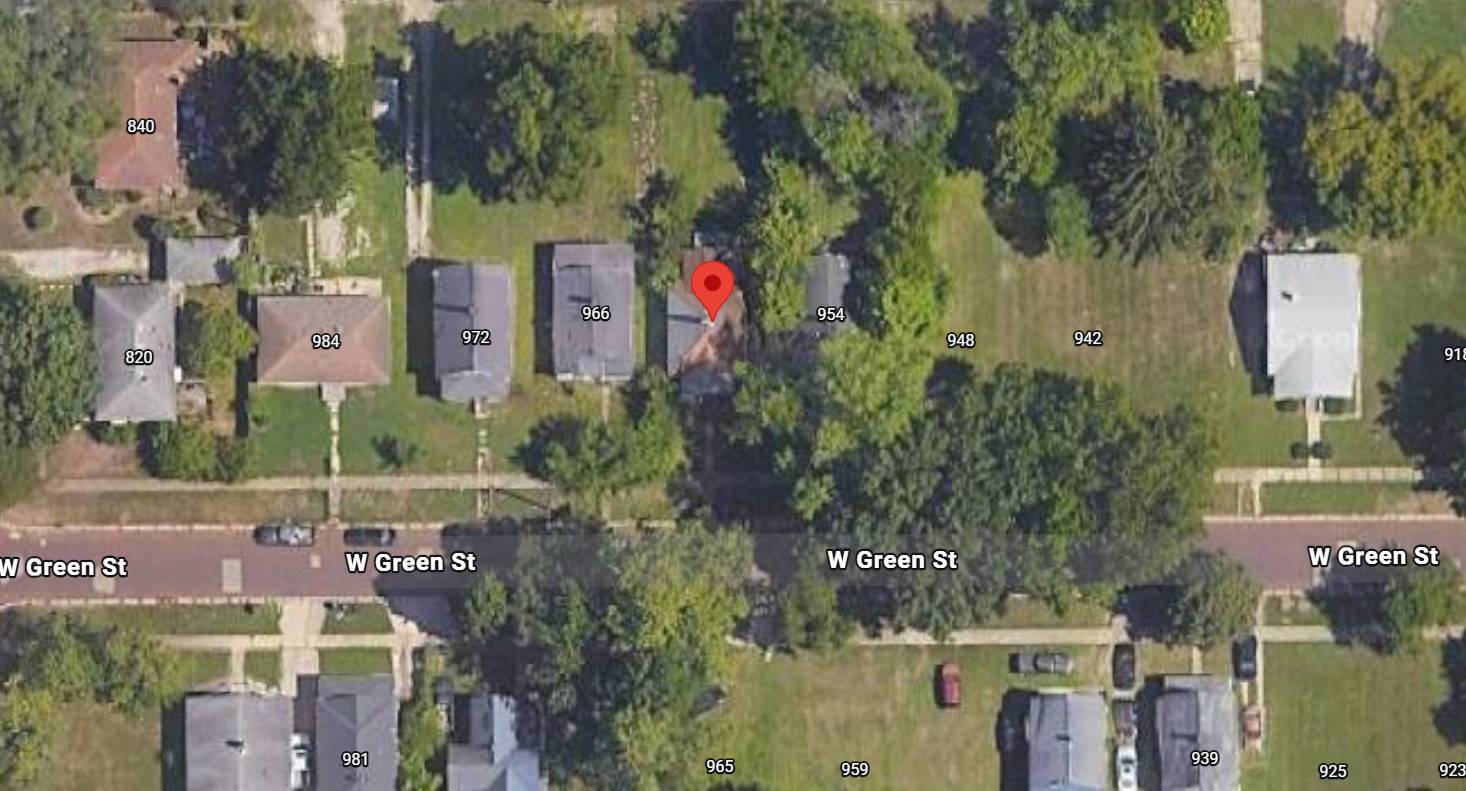 960 W Green ST, Decatur, IL 62522