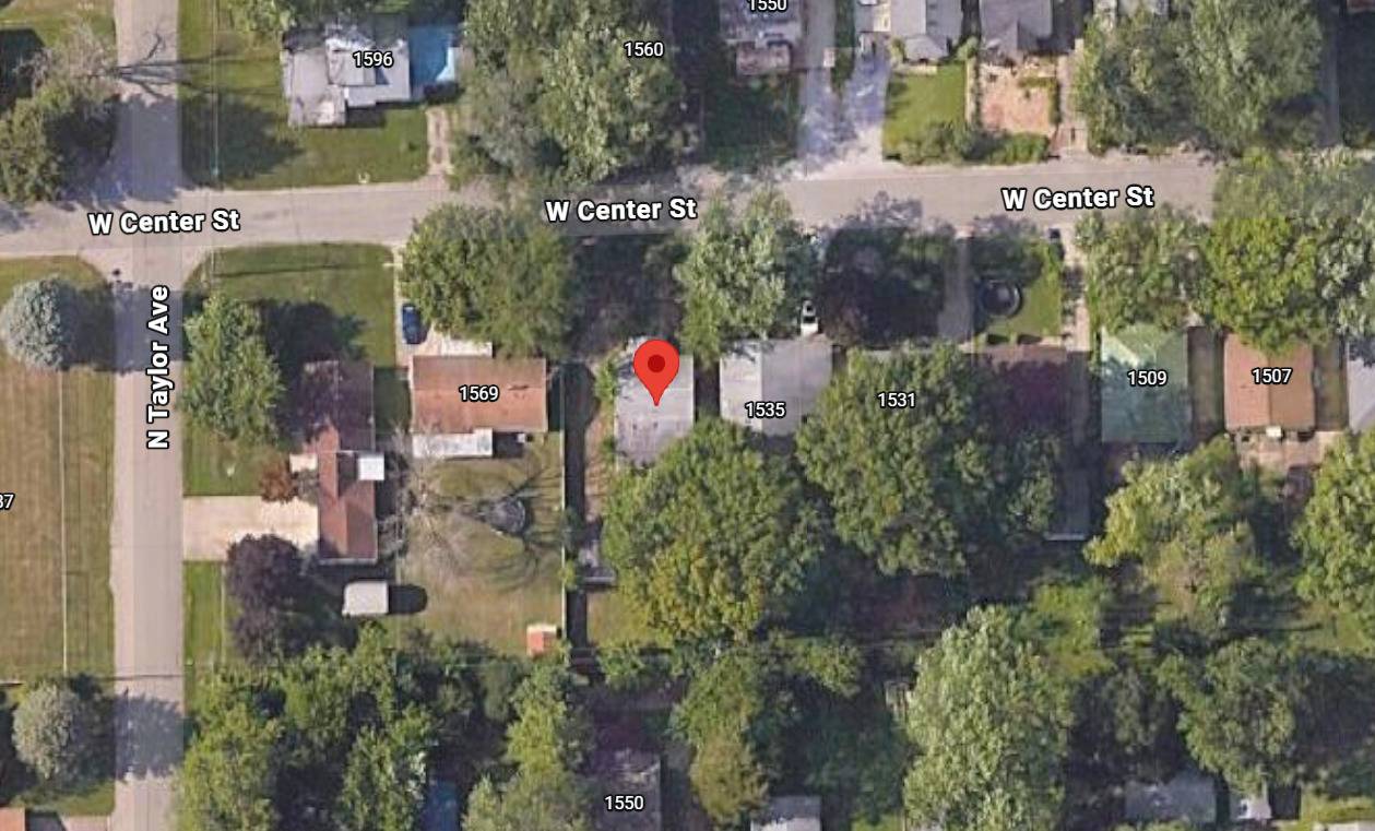 1557 W Center ST, Decatur, IL 62526