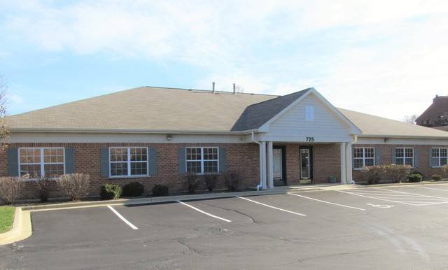 725 E Irving Park RD, Roselle, IL 60172