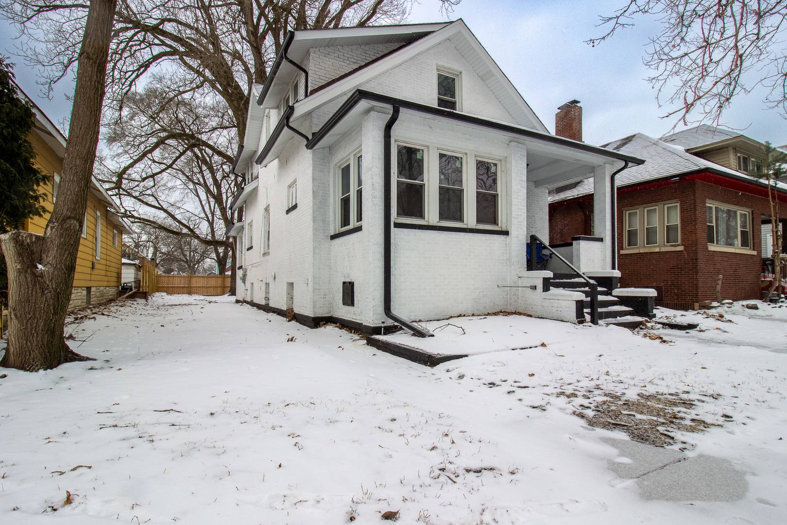 678 Douglas AVE, Calumet City, IL 60409